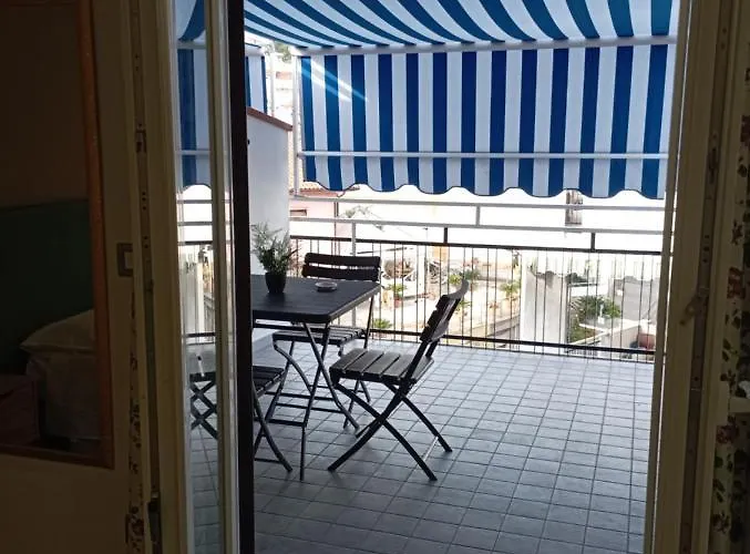 Bed & Breakfast Civico 64 Scalea